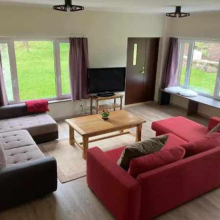 Anni Puhkebaas Meeliku