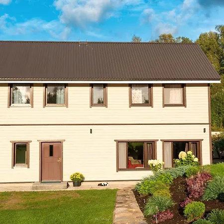 Anni Puhkebaas Holiday home Meeliku